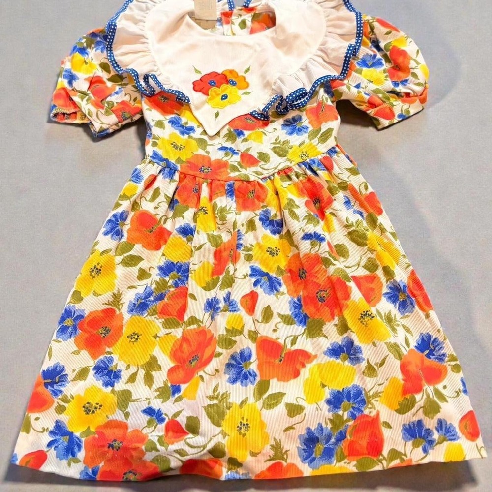 Size 6x girls Vintage Young Hearts vibrant floral dress